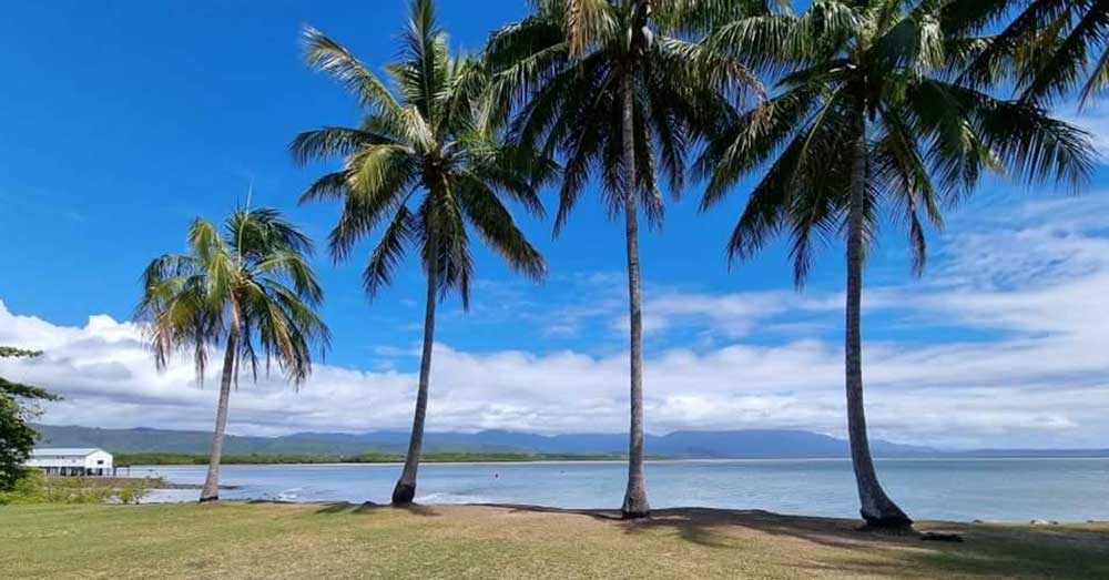 Retirement Paradise - Beach at Port Douglas, Queensland